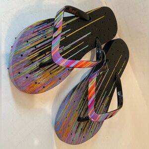 Showaflops~NWT~Girls Multi-Neon Flip Flop~Antimicrobial~Slip Resistant~Size 13/1